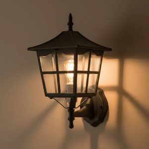 چراغ دیواری آلومینیومی مدل سربالا پارسا